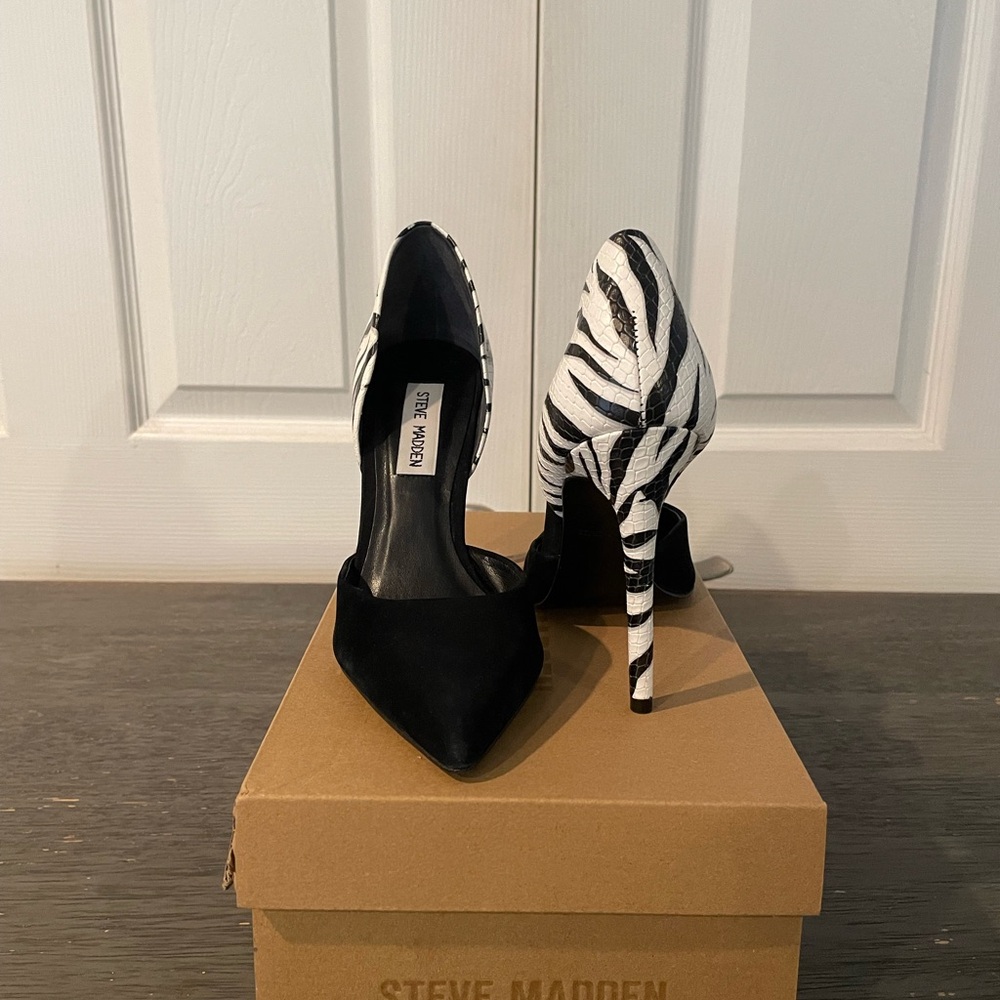 Zebra Pumps